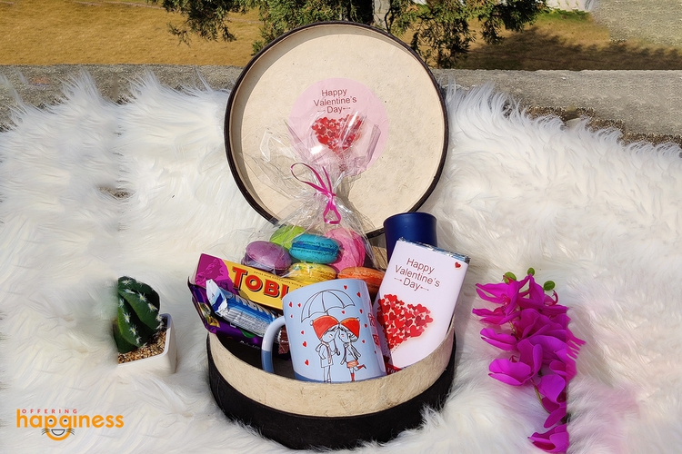Valentine Gift Box