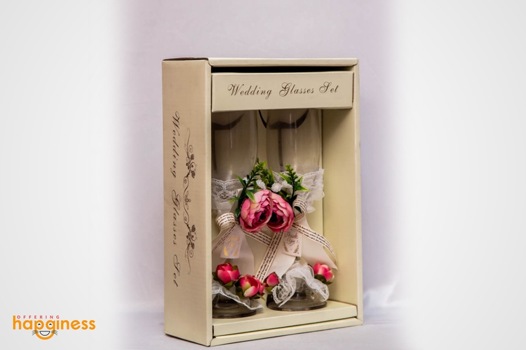 Flower Couple Wine Glass