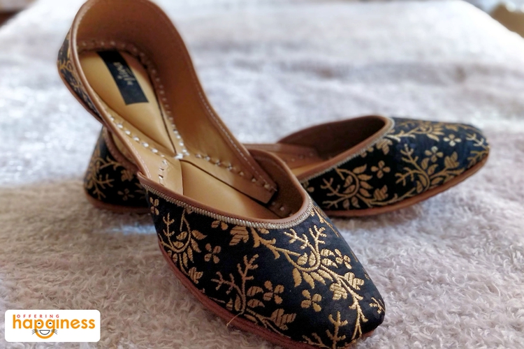 Black with Golden Flower