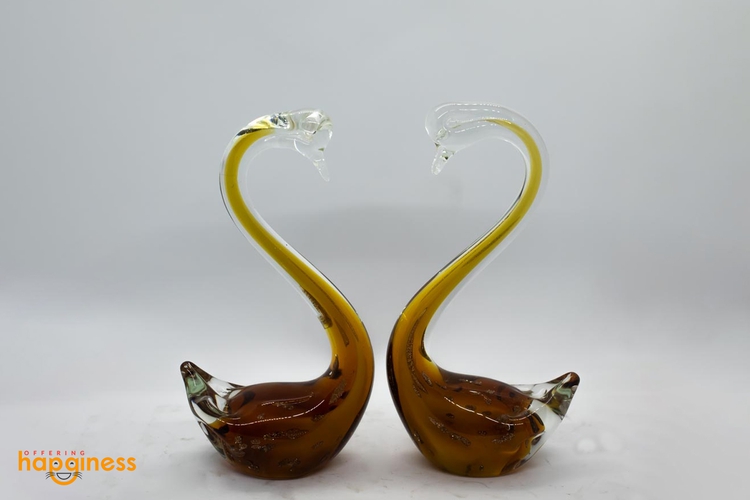 Golden Swan Couple