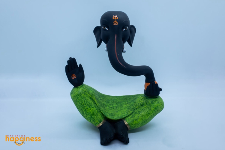 Unique Design Ganesh Statue