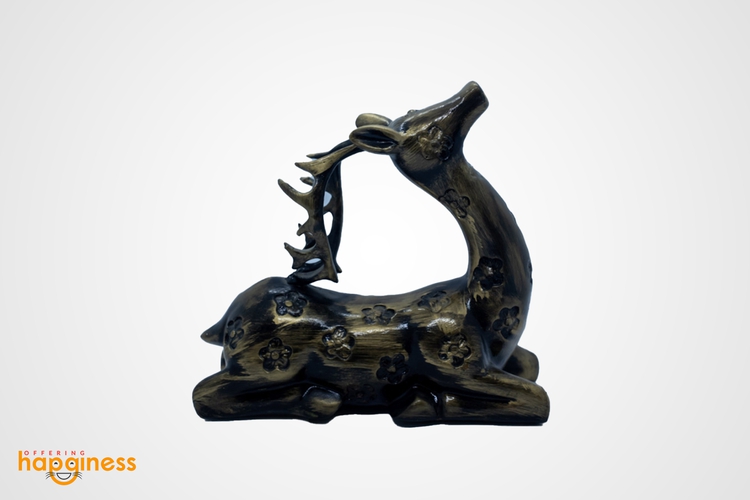 Deer Showpiece