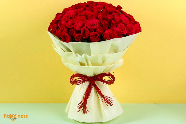 Elegant Giant Rose Bunch