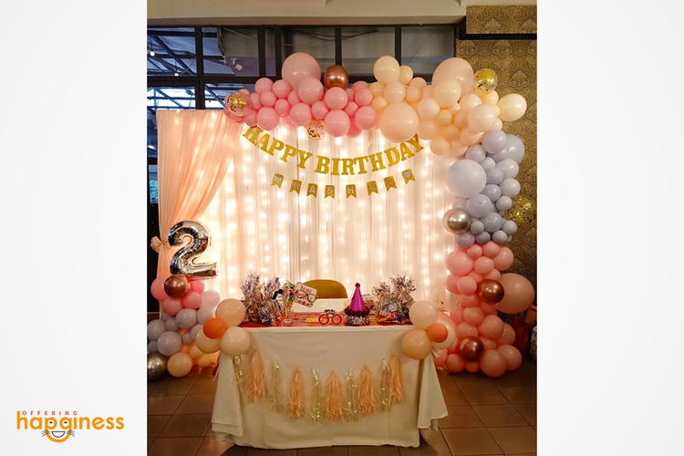 Pretty Birthday Decor