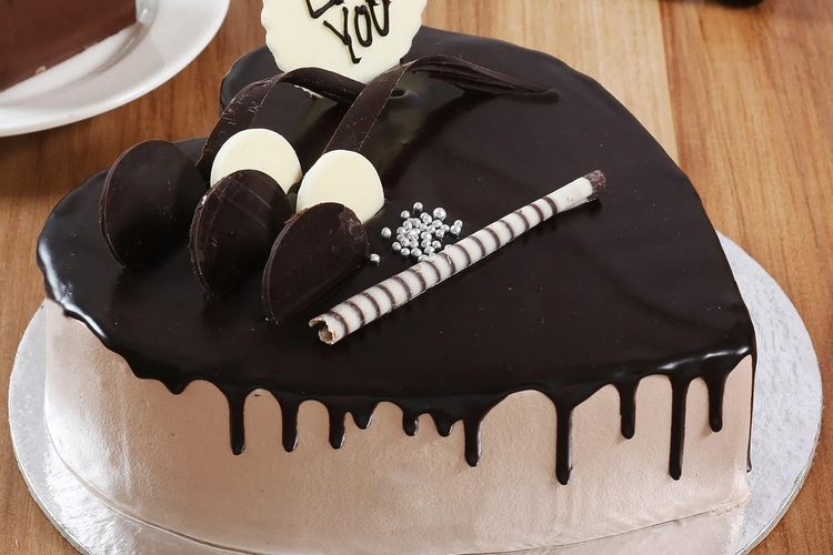 Heart-Shaped Cream Chocolate Cake