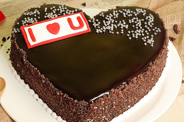 I Love You Cake