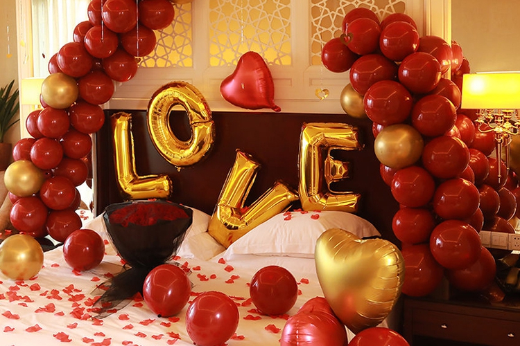 Romantic Stay At The Everest Hotel