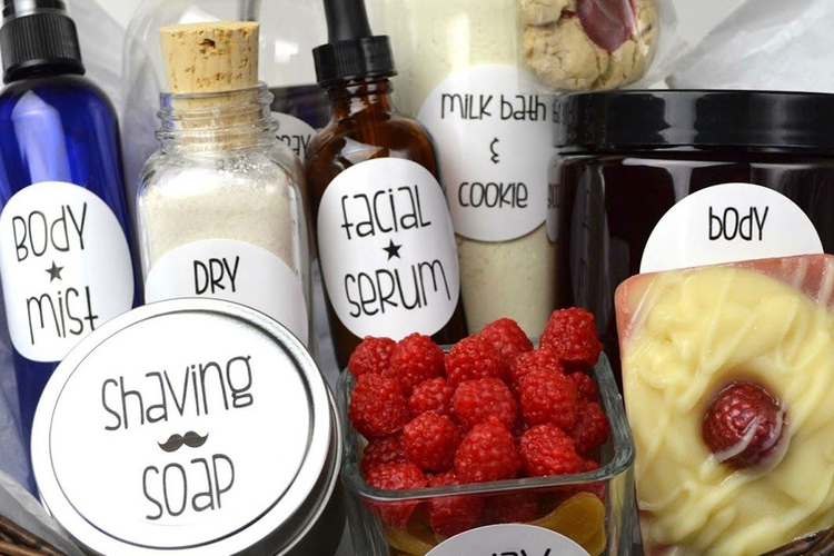 Aama Essentials- Health Care Package