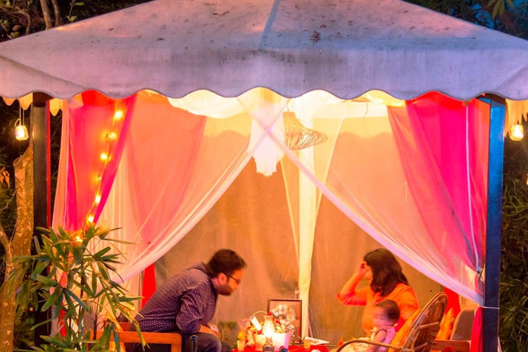 Romantic Gazebo Eve